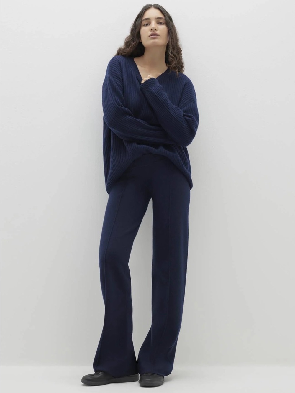 NakedCashmere Campbell Sweater Oxford Navy Ribbed Crew Neck $325. Excellent M